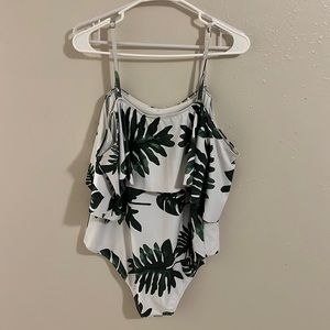 Wavely Plus Size One Piece Swimsuits for Women Tummy Control Ruffle Swimwear